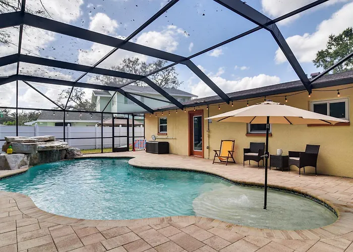 Pool & Patio Paradise! Largo Escape 4 Mi To Beach