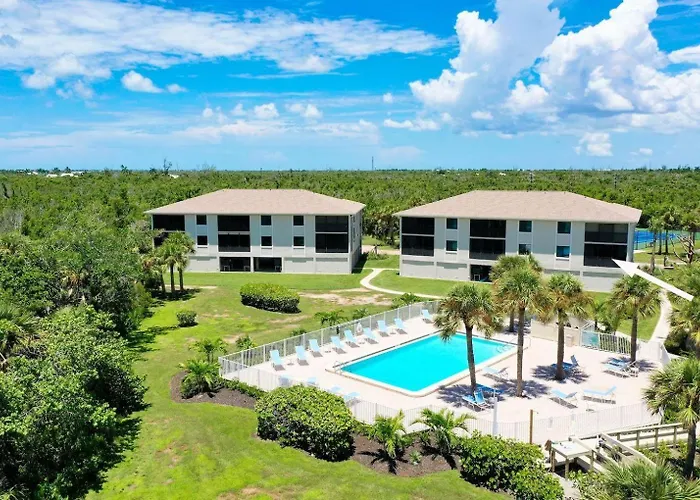 Sandpiper Beach 102