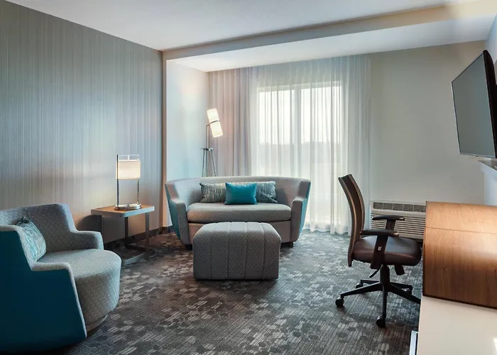 Courtyard By Marriott Winter Haven