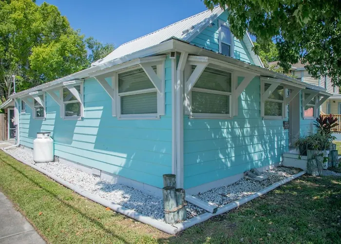 Family Home With Private Pool Yard Only 24 Mi To Disney