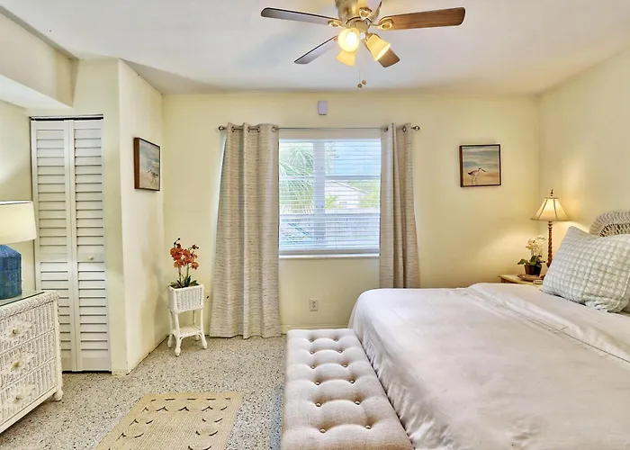 Beach Quarters #3