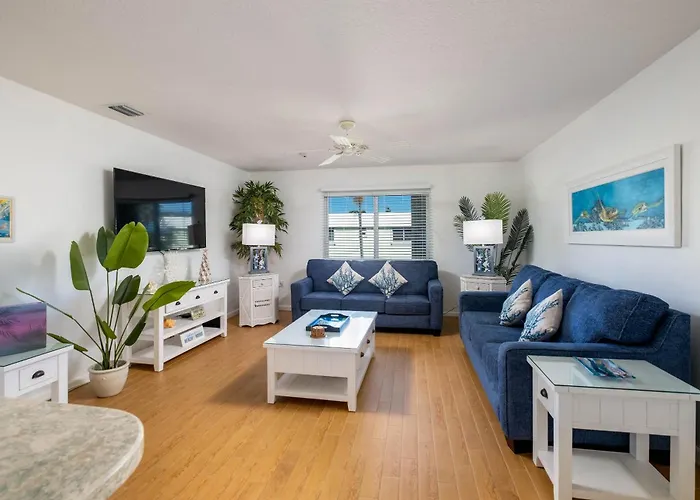 Florida Keys Sea Isle Condo Ocean Front Private Beach