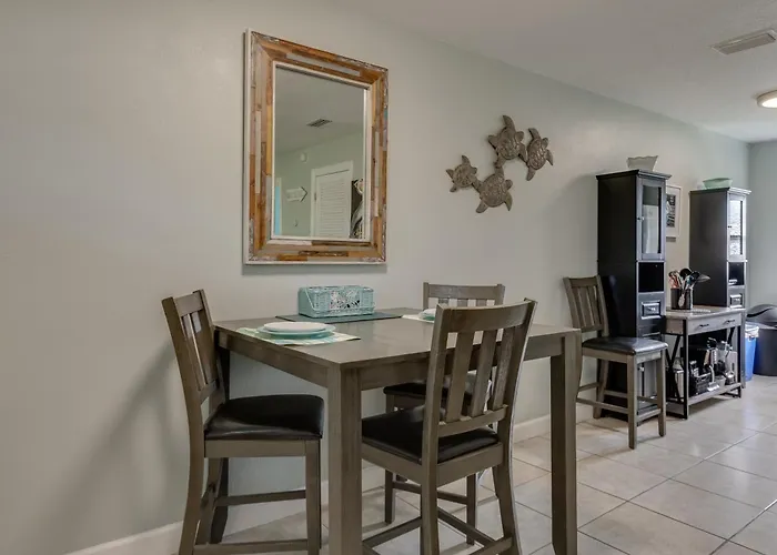 Tranquility Pelican Suite - Oceanfront Paradise!