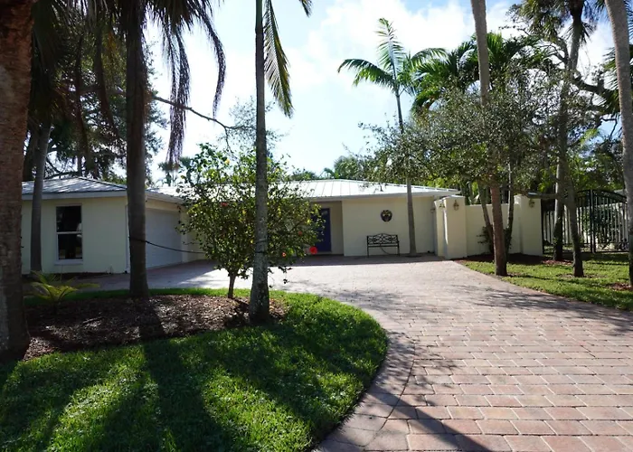 H-1 746 Fiddlewood Rd Vero Beach Florida