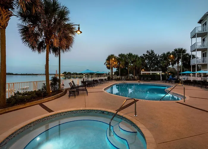 The Waterfront Inn