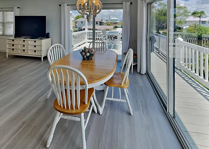 275 Blue Bay