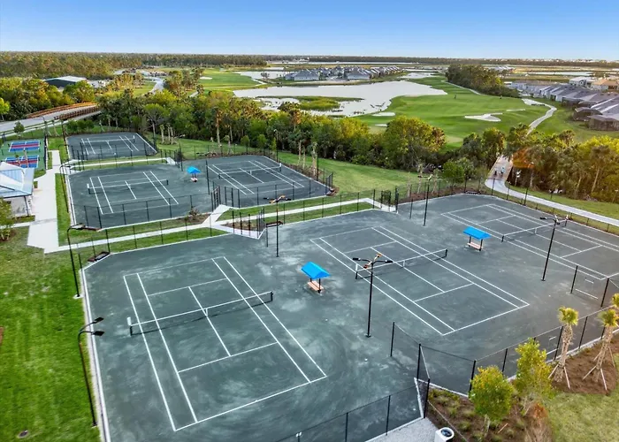 Charlotte County Villa 5902: Golf Pool Resort Getaway