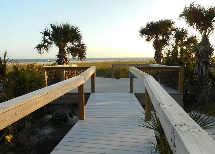 Shell Island Beach Club
