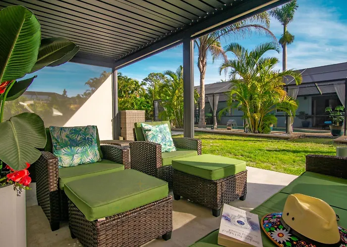 Luxury Zen Den With Heated Pool Just Off Siesta Key