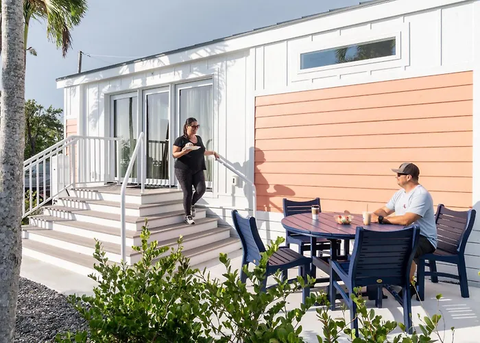 Sugarloaf Key Rv Resort & Cottages