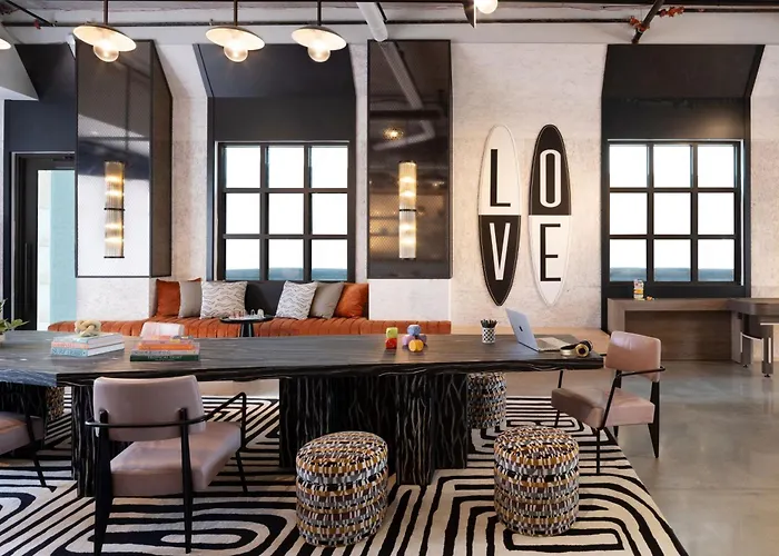 Moxy St. Petersburg Downtown