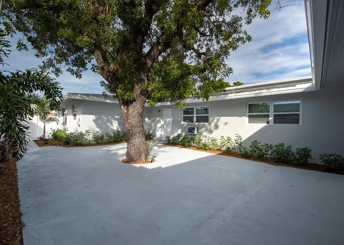 Modern Studio Apt. 0.8 Miles To The Beach