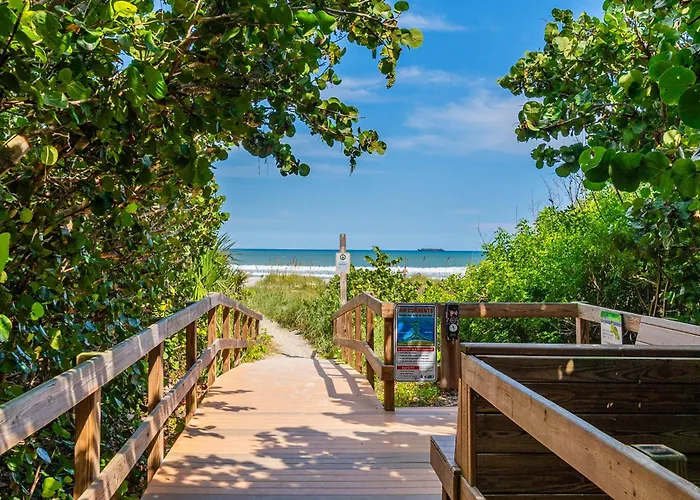 Atlantic Ocean Home ,1 Minute Walk To The Beach