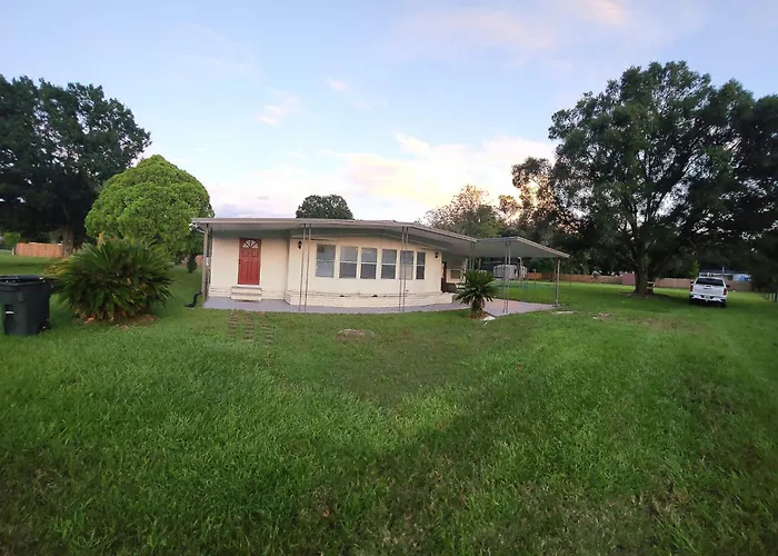 Country Home In The City With An Acre Of Land