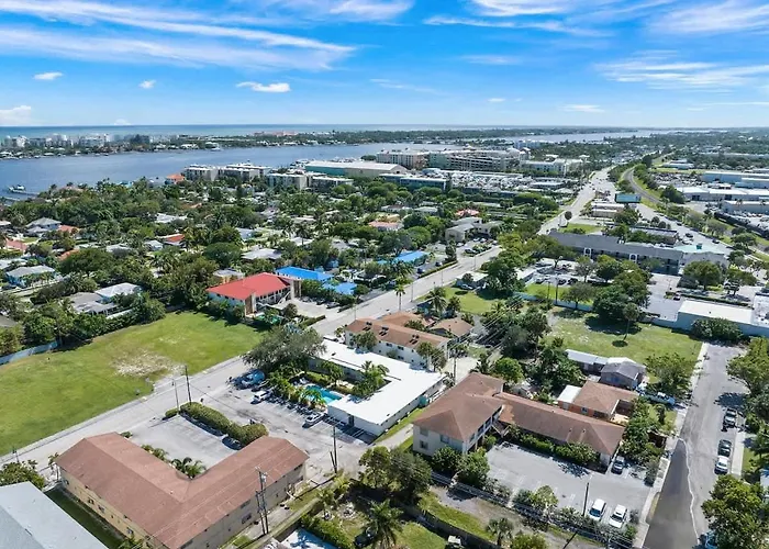 Studio With Pool In Lake Worth Near Beach