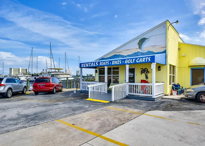 Waterfront Nettles Island Beach House: Pool Access