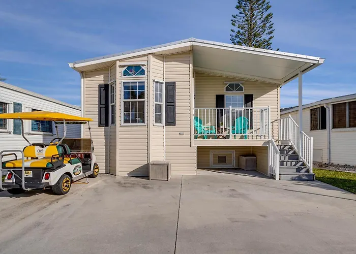 Nettles Island Jensen Beach Home: Walk To Ocean!