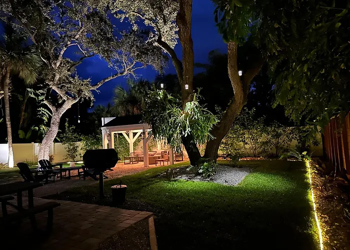 Vero Oaks Stroll To Beach Includes Mini Golf And Jacuzzi