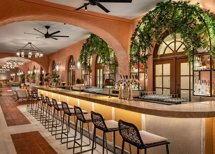 The Vinoy Resort & Golf Club, Autograph Collection