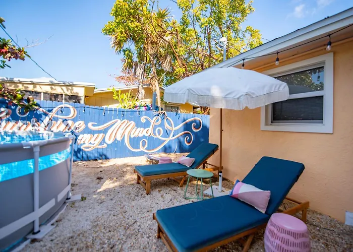Marathon Vacation Home With Pool, Hot Tub & Movie Theater