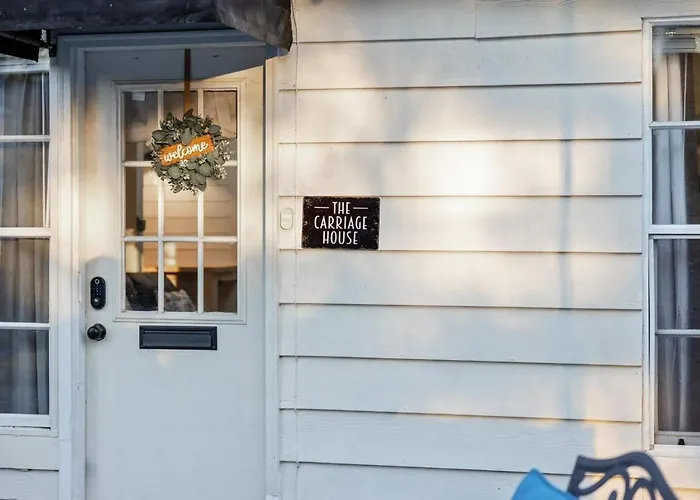 Kemp Estate Carriage House | Downtown Ocala 2/1