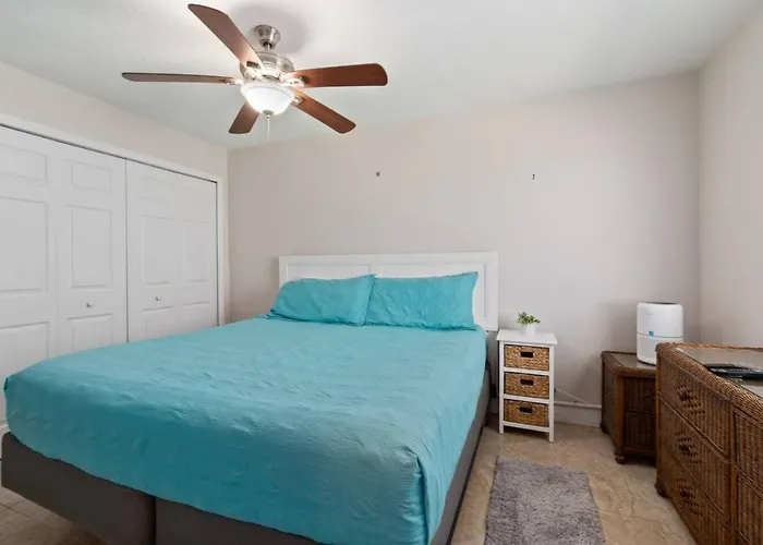 Steps To Flagler Beach! Cozy 1-Br Oceanfront Retreat Dog-Friendly
