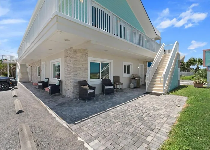 Steps To Flagler Beach! Cozy 1-Br Oceanfront Retreat Dog-Friendly