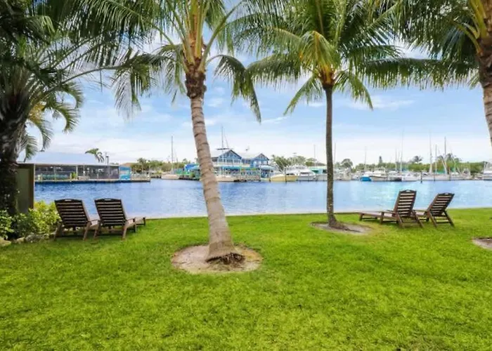 Sailfish Suites 10 - Waterfront And Pet Friendly