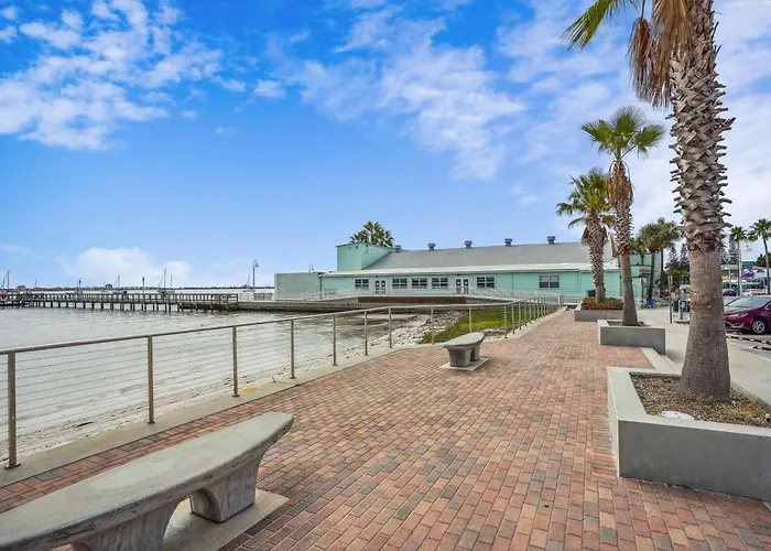 Beach Quarters #5