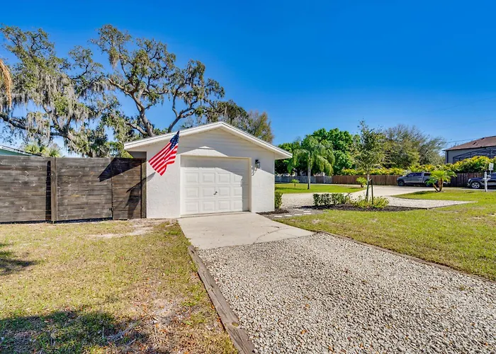 Lakefront Retreat W/ Kayaks & Fire Pit In Clermont