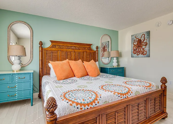 Cape Canaveral Condo W/ On-Site Beach Access!