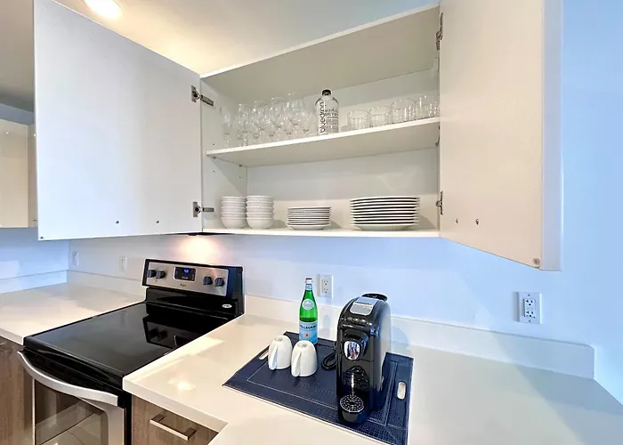 Bay Breeze Premium Apartments By Eskape Collection