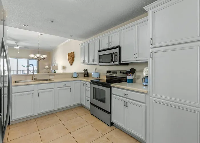 Villas Of Ocean Gate II 306