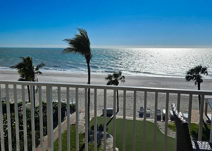 Sunset And Beach View Apartment 402