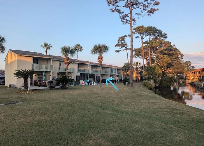 Double Take! Renovated Vacation Home