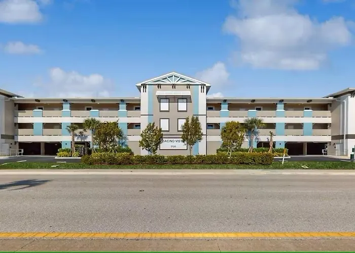 Gulf Access With Boat Slip, Heated Saltwater Pool, Dog-Friendly - Bacino Vista #207 - Roelens