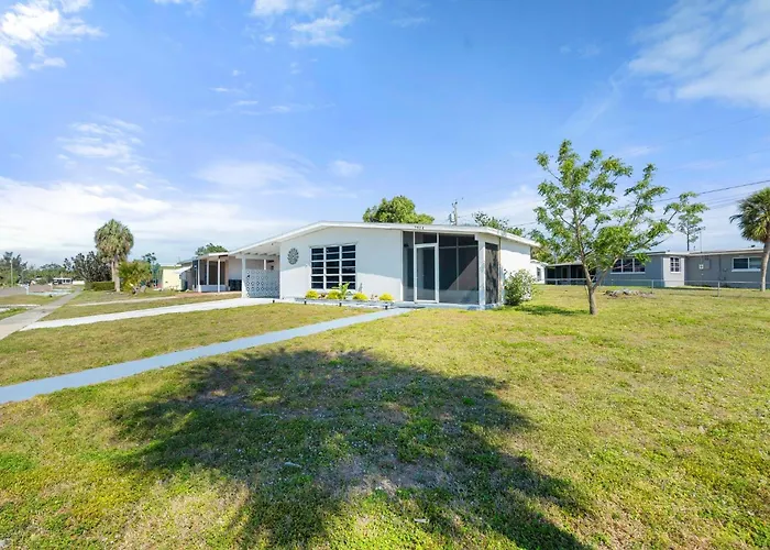 Nestled In North Port