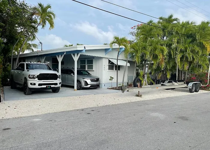 Flamingo Palms Cottage