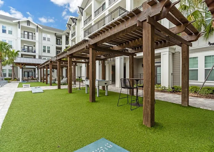 Beach Bliss Modern 3 Bed Oasis Mins From Shore