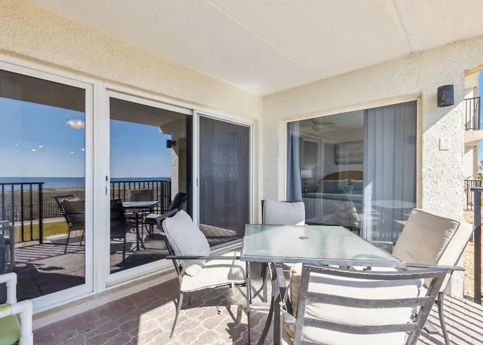 Short Walk To The Beach Condo