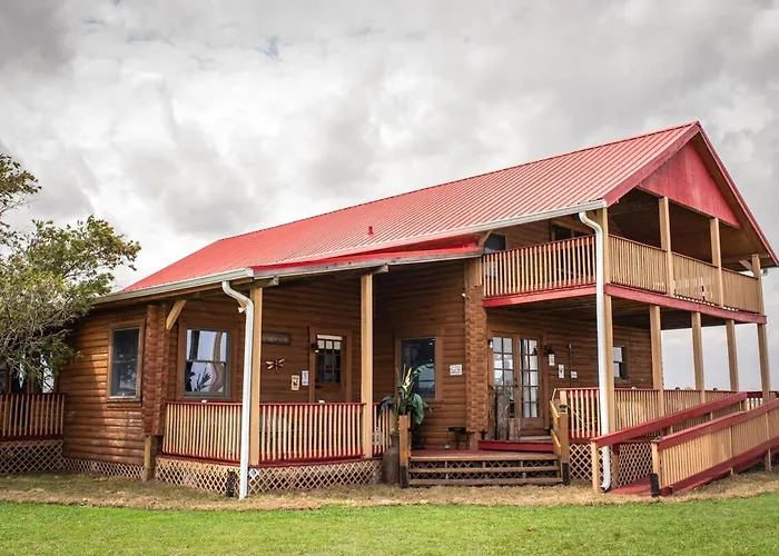 Twins Red Cabin Escape