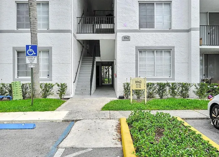 Elegant 1Br Retreat With Pool Gym Tennis Court