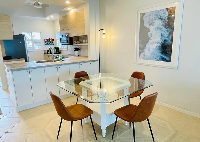 Breathtaking Views At Seaspray - Oceanfront Accomodations
