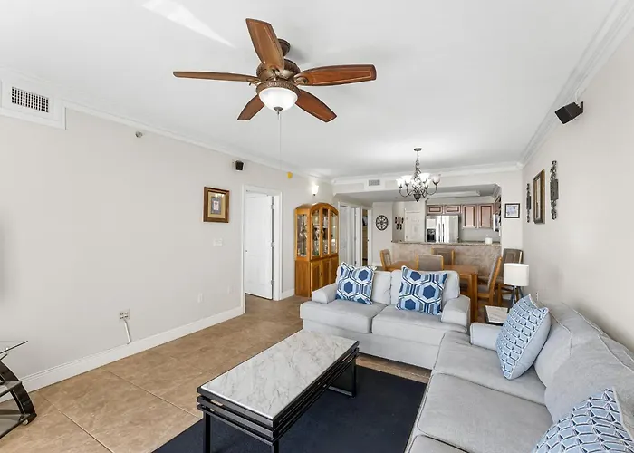 Beautiful Destin Beach View Condo