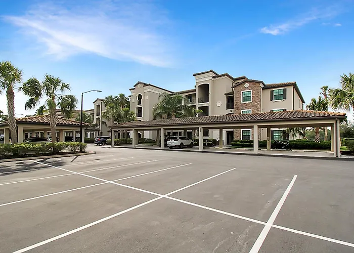 Lakewood National 4Th Floor Condo With Lake And Golf Coarse Views - Green View Getaway
