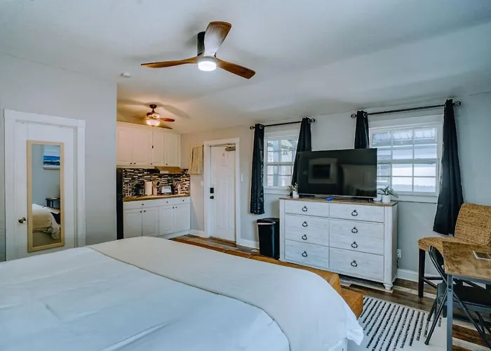 Cozy King Suite Sebastian 2Mi To Wabasso Beach