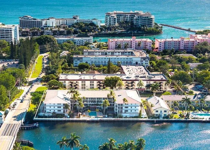 Coastal Escape Walk To Beach Pool And Gym