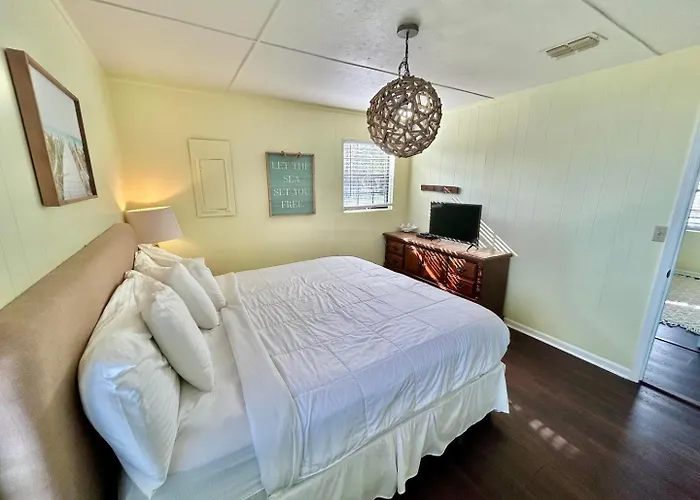 Bayside Cottage-Bayfront-Pet Friendly