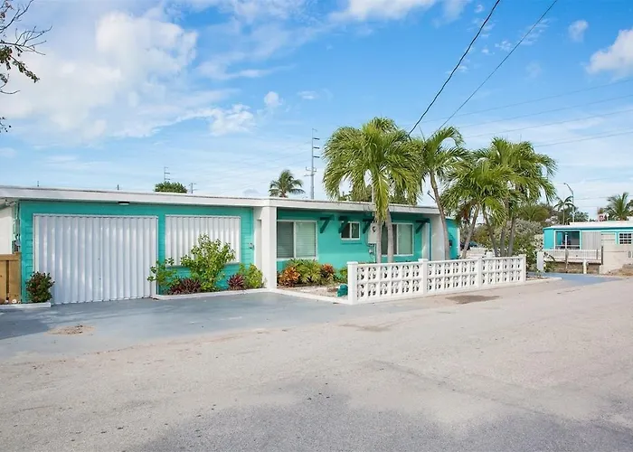 Reel Deal - Waterfront Pool Home, 76' Dock