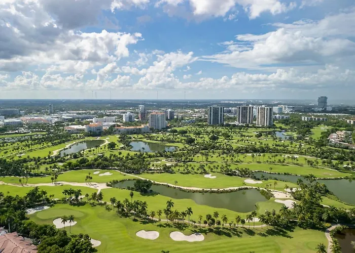Aventura Mall Apt With Pool A Tennis Court And Free Parking
